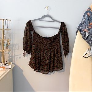 American Eagle Off the Shoulders Blouse